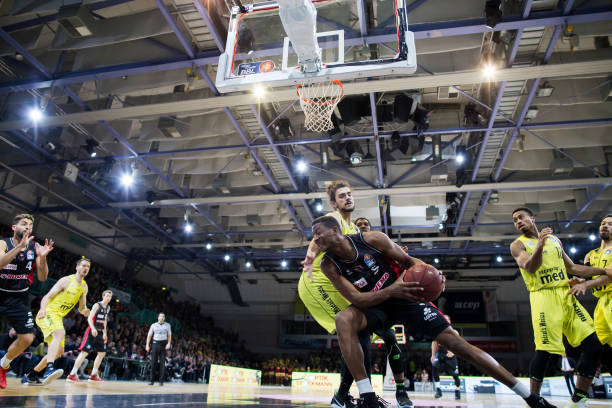 而在对阵那 而在对阵那