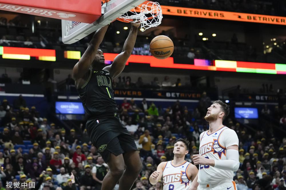 转会市场中 转会市场中