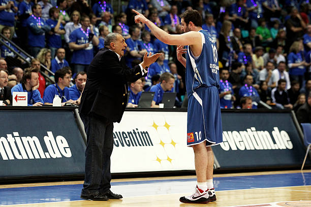 憾失三连冠 憾失三连冠